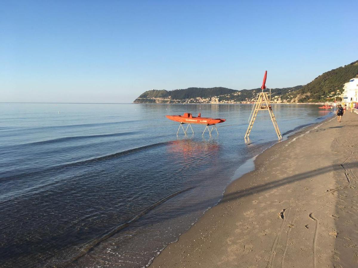 Hotel Ligure Alassio Eksteriør bilde